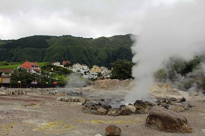 Full-Day Furnas Tour: Hot Springs, Traditional Lunch & Tea - Caldeira das Furnas lets you smell the volcano