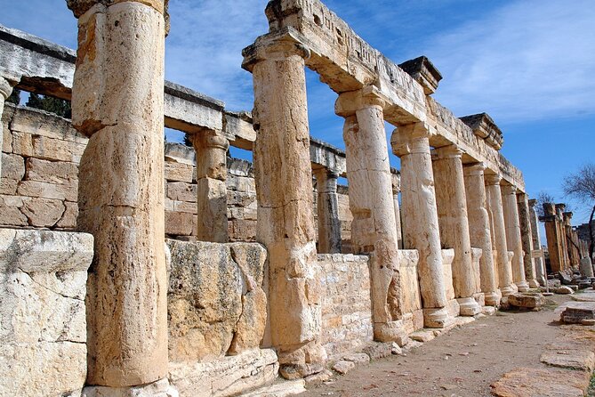 Full-Day Guided Tour in Pamukkale and Salda Lake - What to expect on the white travertines