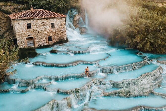 Full day guided tour of Saturnia and magical Tuscany - The 2.5-hour drive from Florence