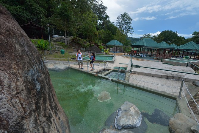 Full-Day Kinabalu Park and Poring Hot Spring Day Trip - The guide can make or break the nature experience