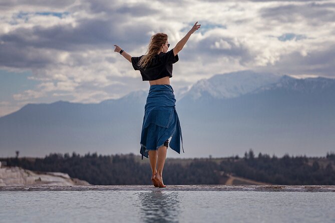 Full-Day Pamukkale & Hierapolis Guided Tour w/Lunch from Antalya - Lunch, stops, and the practical rhythm of the day
