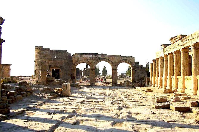 Full-Day Tour to Bodrum Pamukkale - How good is the guiding?