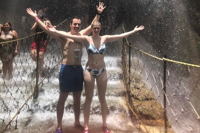 Full-Day Tour to Tolantongo Hot Springs from Ciudad de Mexico - Booking details and cancellation rules