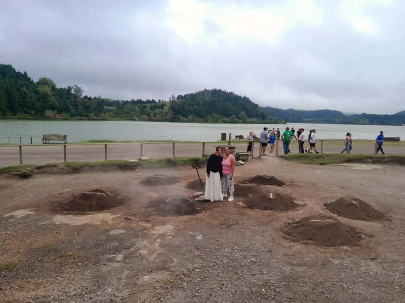 Furnas: Hot Springs, Crater Lake & Geothermal Wonders - Pico do Ferro and the first look at Furnas