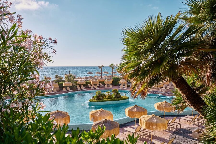 Giardini Poseidon Terme: Dal porto di Napoli - Beach time, food, and quiet breaks
