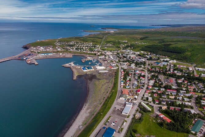 Goðafoss and Húsavík with a stop at the Geosea Baths - Why this North Iceland combination works