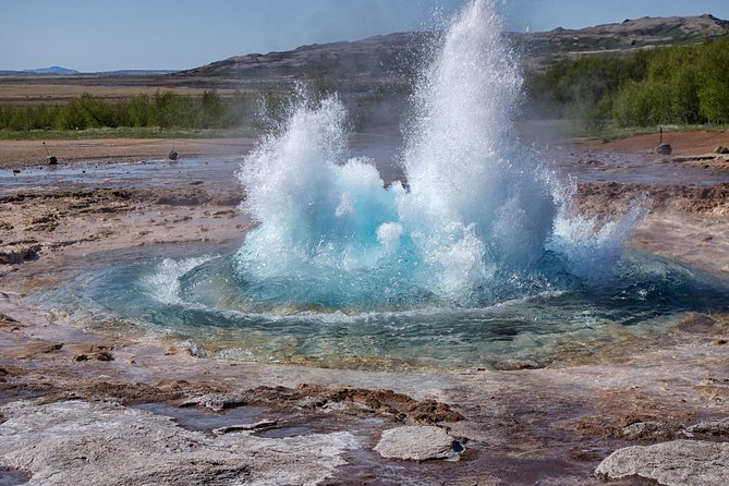 Golden Circle and the Secret Lagoon Private Tour from Reykjavik - Is the $1,181.16 price good value?