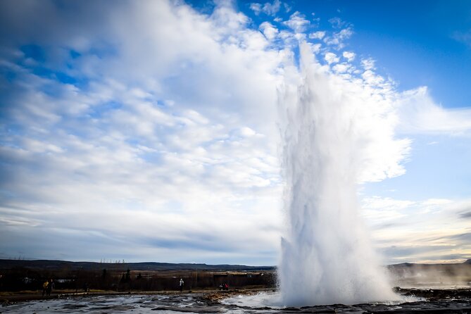 Golden Circle, Secret Lagoon & Friðheimar (Small Group) - Pickup, vehicle space, and the long road home