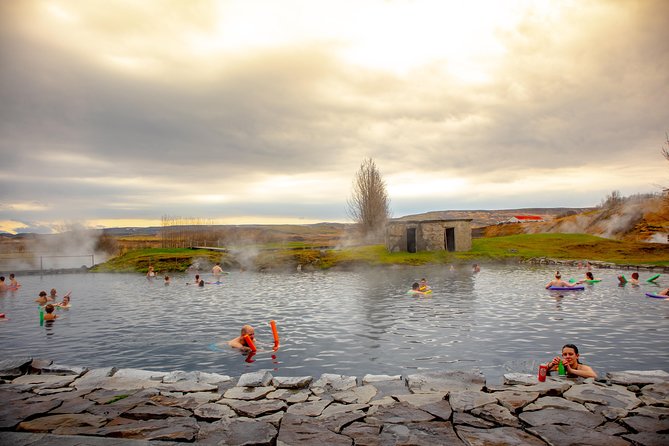 Golden Circle, Secret Lagoon & Kerið Small Group Tour - What the $148.74 price buys you