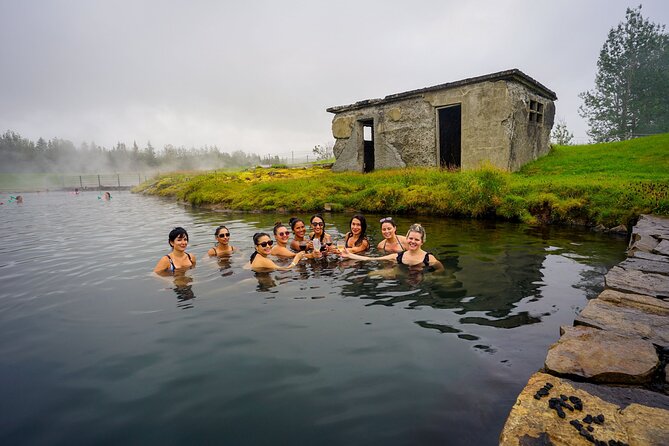 Golden Circle with Tomato Farm Lunch & Secret Lagoon Bathing - Watching Strokkur erupt at Geysir
