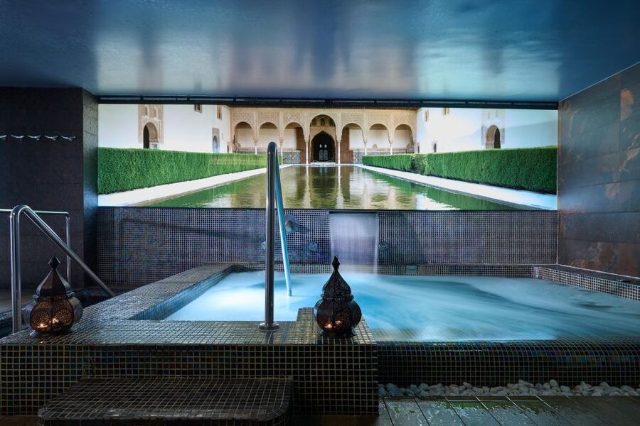 Granada: Thermal Spa Circuit with Optional Massage - How the duration affects the experience