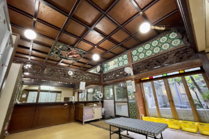 Guide tour of Japanese bathing culture at Funaoka Onsen - Starting at Sarasa Nishijin, a cafe with a past
