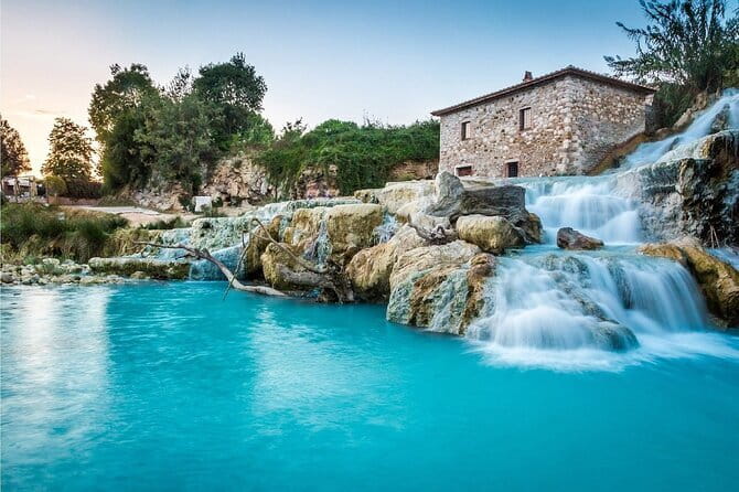 Guided tour of the wonderful Terme di Saturnia - A warm-water escape from Florence