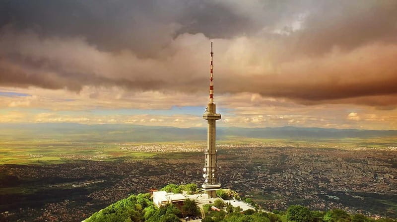 Half Day Tour - Sofia and the mountains with Thermal Spa - A Bulgarian lunch stop at Limoncheto