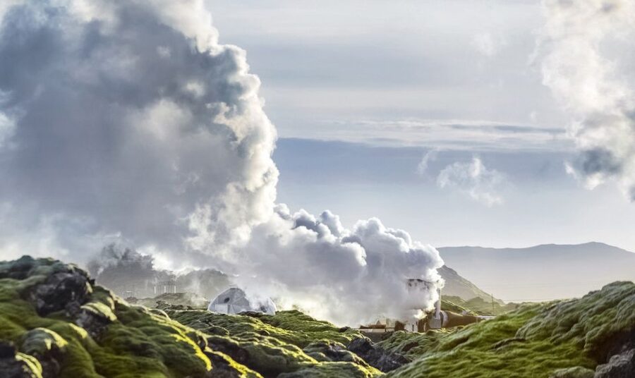 Hellisheiði Geothermal Exhibition: Entry and Audio Tour - What the staff can add to a self-guided visit