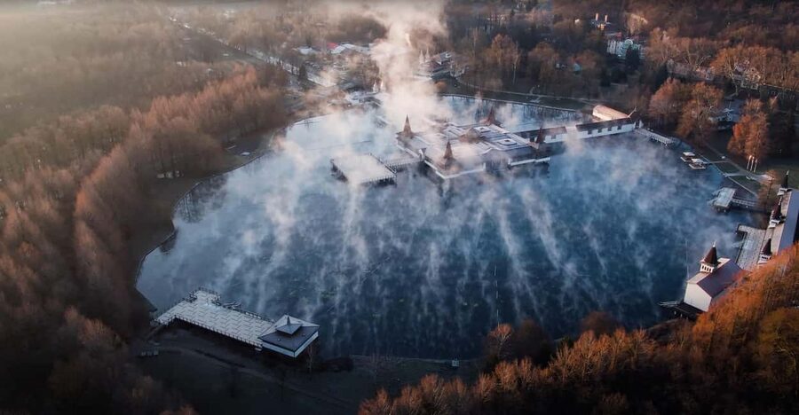 Hévíz Wellness Escape: Thermal Lake Day Trip from Budapest - First look at Hévíz town
