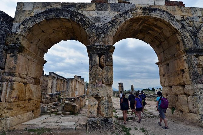 Hierapolis & Pamukkale Tour - What the guides add to the day