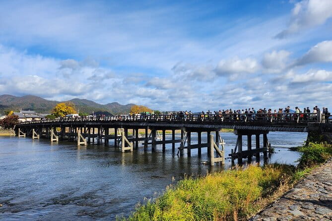 Himeji Castle, Arima Onsen & Mt. Rokko: 1-Day Bus Tour from Osaka - The Senhime Gozen lunch keeps the schedule moving