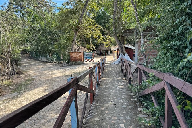 Hot Springs All Inclusive Relaxing Tour - Clay mask and massage time