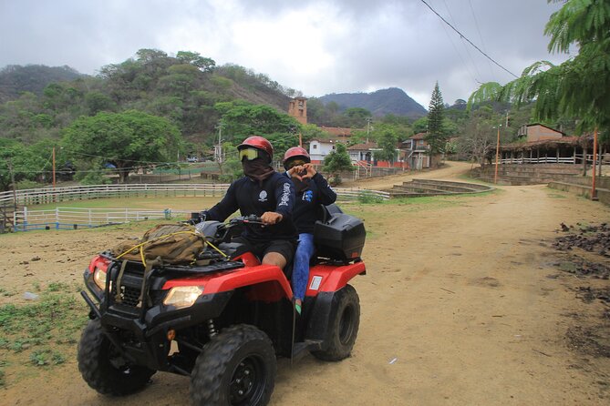 Hot Springs and Villages in the Sierra Madre for 4 hours - The ride to Los Llanitos