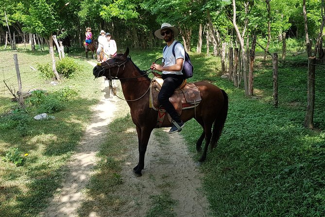 Hot Springs Horseback Riding Adventure - What the guides add to the experience