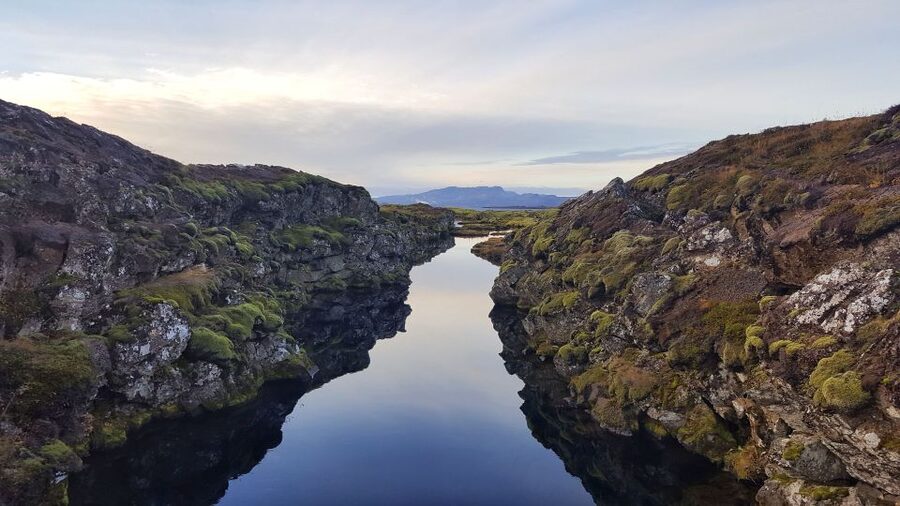 Iceland: Silfra Snorkeling Tour and Sky Lagoon Spa Combo - Meeting your guide at Silfra