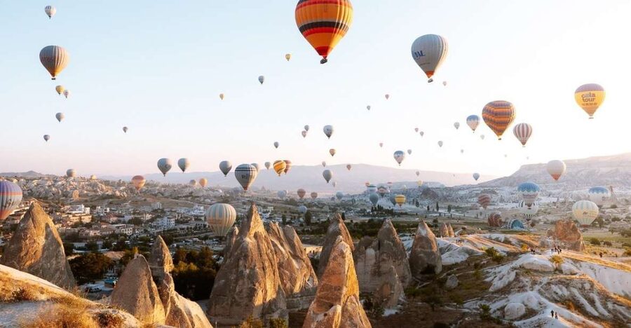 Istanbul: Ephesus, Pamukkale, Cappadocia 8-Day Trip by Plane - Pamukkale and Hierapolis, with admission fees still extra