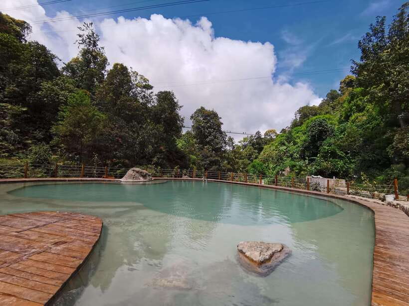 Jakarta: Volcano or Suspension Bridge,Ricefield & Hot Spring - Ranca Upas, the bridge, and warm sulfur water