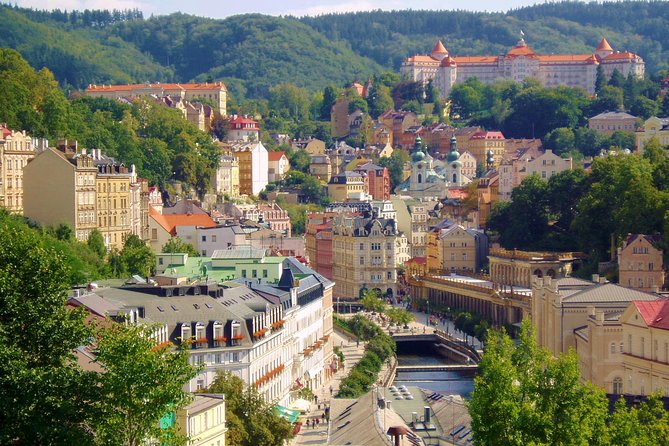 Karlovy Vary - The town of spas, mineral springs and relaxation - Why Karlovy Vary makes a good day out from Prague