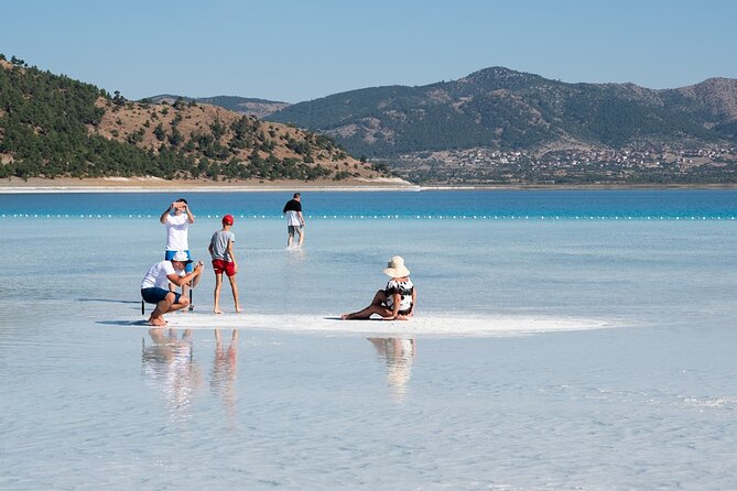 Kemer Exclusive Salda Lake & Pamukkale Day Tour w/Meals & Pickup - The Denizli stops are practical, not sightseeing highlights