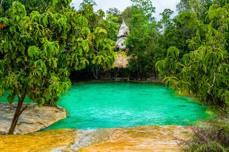 Krabi: Klongtom Hot Spring, Emerald Pool and Tiger Cave Tour - Tiger Cave Temple after the pools