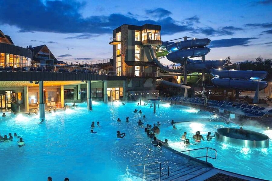 Krakow: Chocholowskie Baths with Ticket and Transportation - Booking details worth knowing