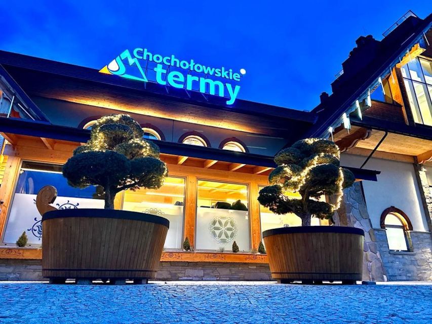 Krakow: Chocholowskie Baths with Ticket and Transportation - Saunas, food, and practical extras