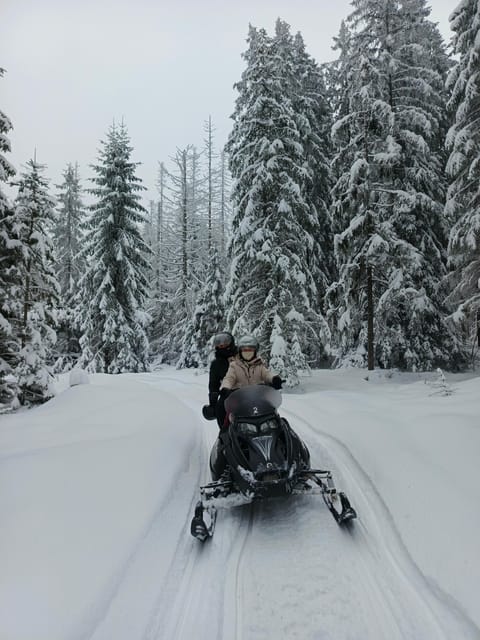 Krakow: Snowmobile & Thermal Baths Zakopane Full Day Tour - Chochołow and the wooden highlander houses