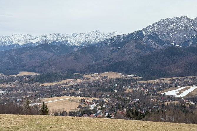 Krakow to Zakopane and Thermal Baths Shared Day Tour - Chochołów and its wooden highlander homes