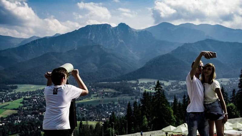 Krakow: Zakopane Cable Car, Spirits, Tasting & Thermal Baths - Gubałówka by cable car, with time for the view