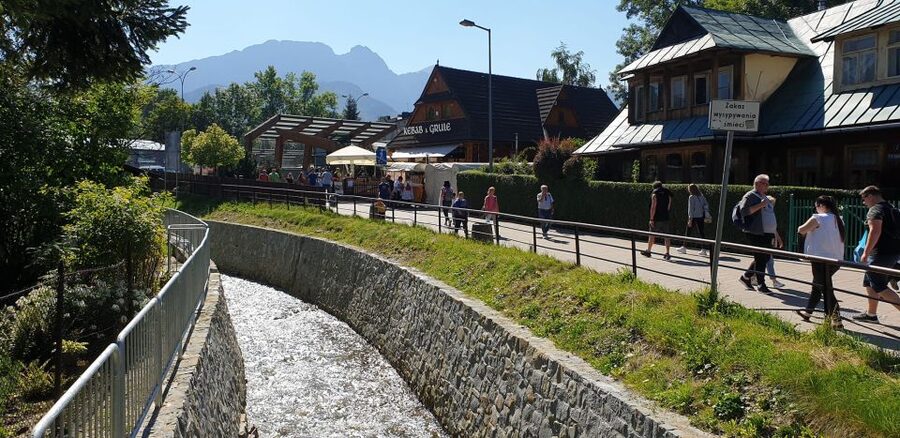 Krakow: Zakopane, Gubałówka & Thermal Baths – Full-Day Tour - Zakopane’s main street and free time