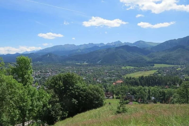 Krakow: Zakopane & Hot Springs Shared Trip - Practical packing advice for the baths and mountains