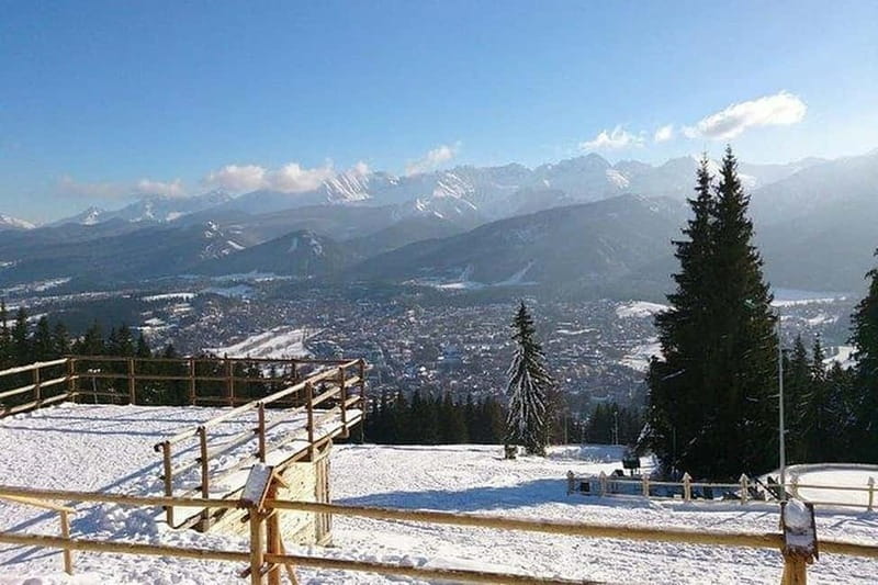 Krakow: Zakopane & Hot Springs Shared Trip - Wooden homes and village life near Zakopane