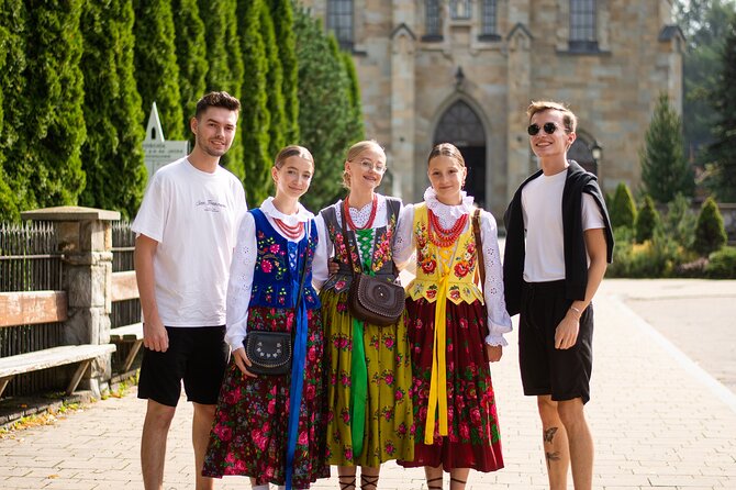 Krakow: Zakopane & Hot Springs Tour with Cable Car (Hotel Pickup) - Cheese, jam, and vodka near Witow