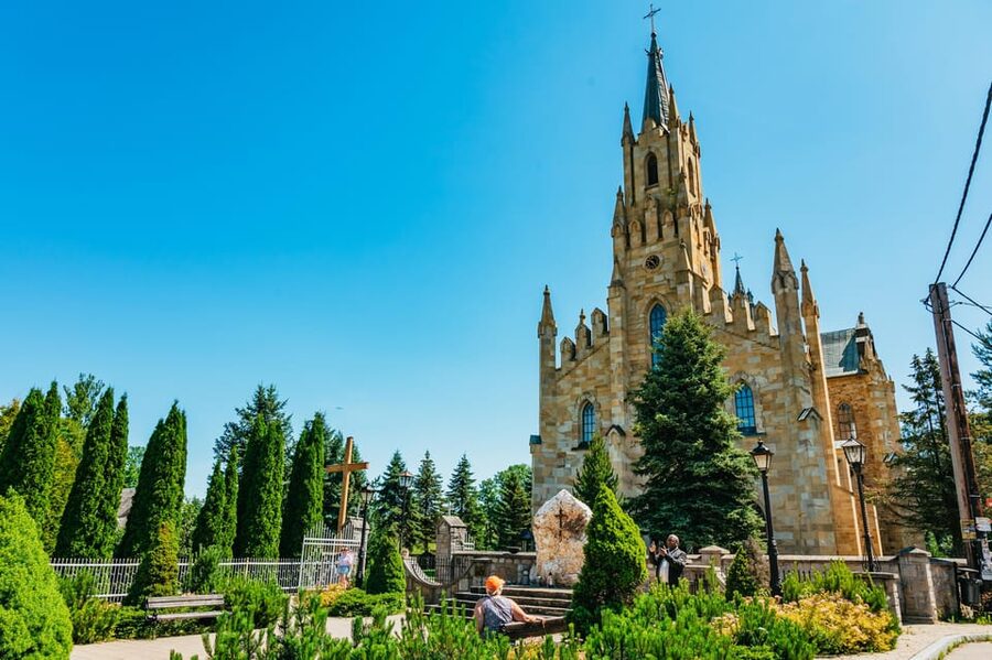 Krakow: Zakopane, Tatra Mountains, Cable Car & Thermal Baths - How to make the most of your $26