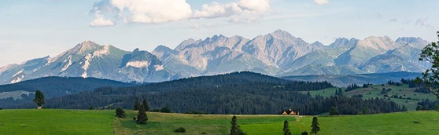 Krakow: Zakopane, Thermal Baths, Cable Car, Vodka, Oscypek - Who should book this experience?