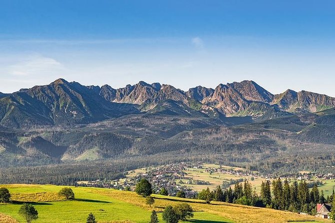 Krakow: Zakopane with Thermal Baths, Cable Car & Hotel Pickup - The morning drive from Krakow to the mountains
