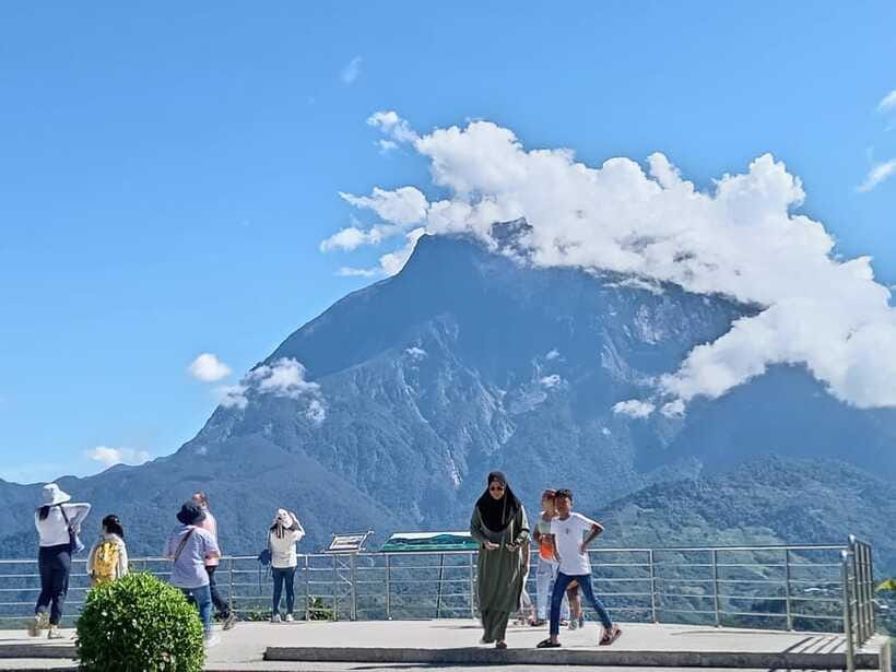 Kundasang : Poring Hot Spring + Desa & Meal Shared Tour - Poring Hot Springs: the day’s main recovery stop