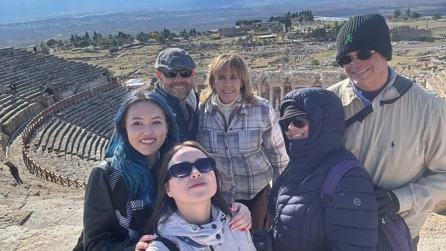Kusadasi: Pamukkale & Hierapolis Tour with Lunch - Lunch and the shopping stop