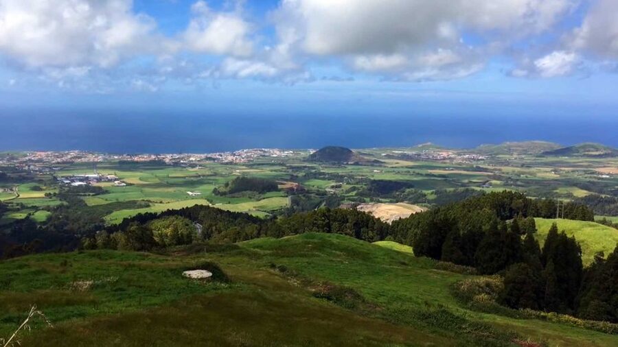 Lagoa do Fogo: Biologist-guided Volcano e-Tour +Hot Springs - The guides are a major part of the experience
