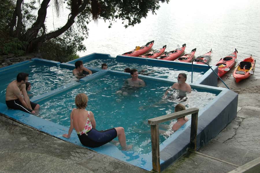 Lake Rotoiti & Hot Pools Guided Kayak - Why Lake Rotoiti makes this outing different