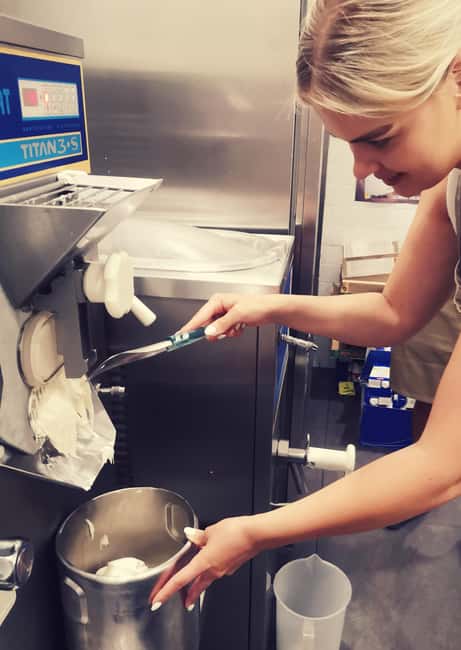 Lamezia Terme: ITALIAN GELATO & CONES EXPERIENCE - A good rainy-day choice in Calabria