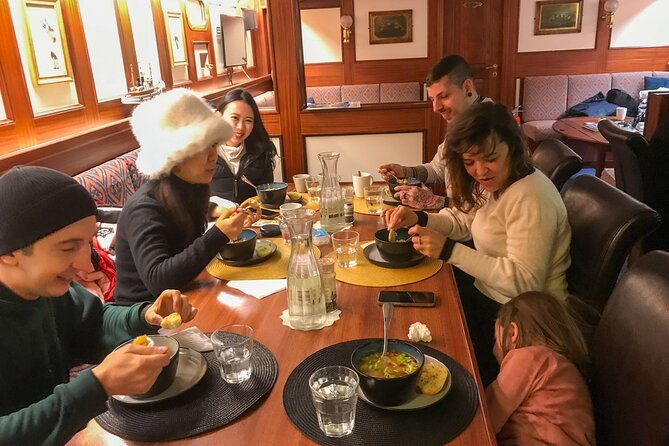 Luxury Northern Lights Yacht Cruise with Hot Tub from Tromsø - A northern lights cruise with a hot tub twist