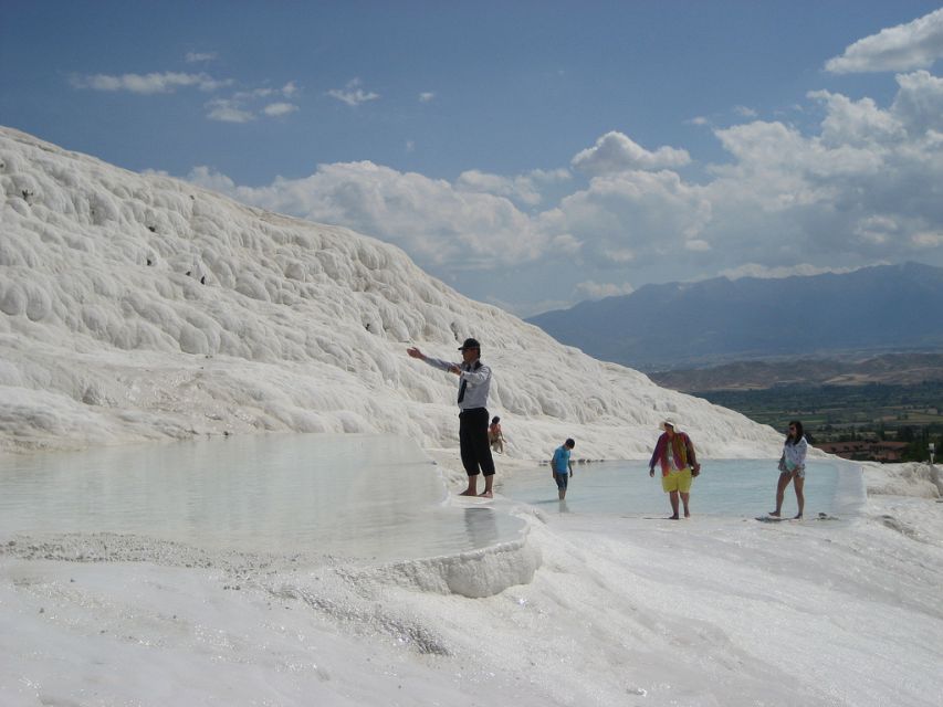 Marmaris: Pamukkale, Hot Spring, Travertines Tour with Lunch - The early pickup from Marmaris